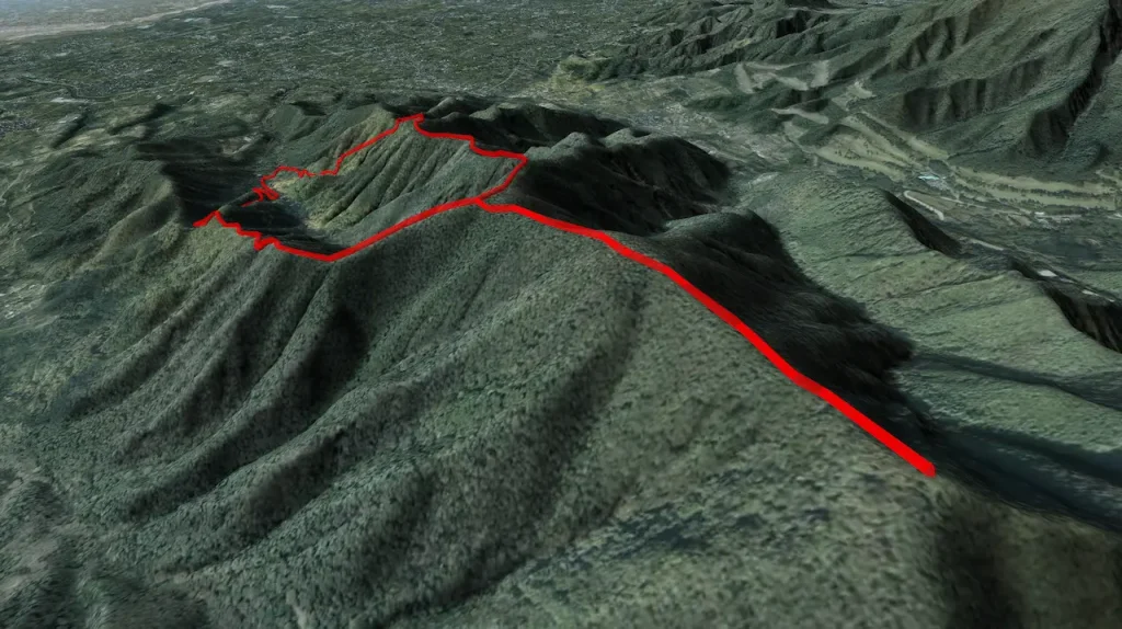 山梨県春日沢ノ頭の登山コース3D図