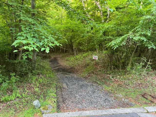 登山口までの案内板